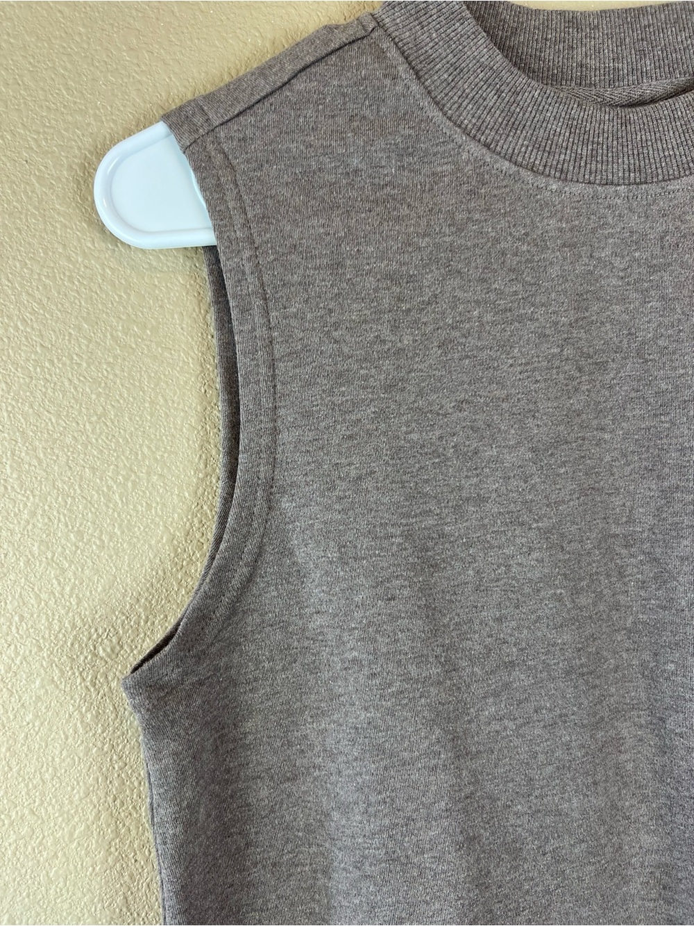 Pact Airplane Mock Neck Shell - Picture 6 of 8